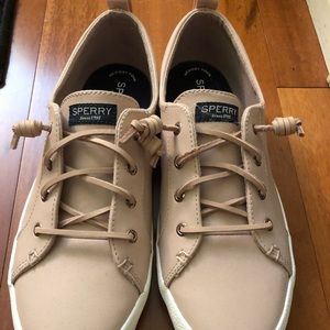 Sperry Sneakers